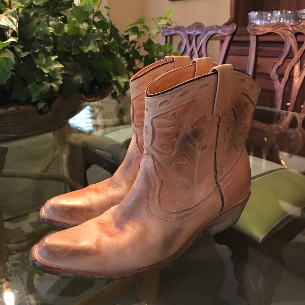 Bed stu boots